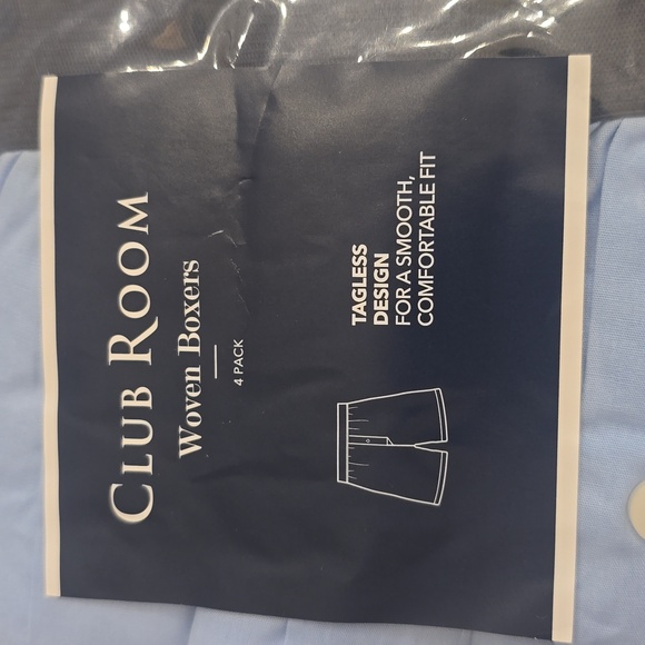 NWT Men's Club Room 4 Pack Woven Boxers in Large - Picture 2 of 5